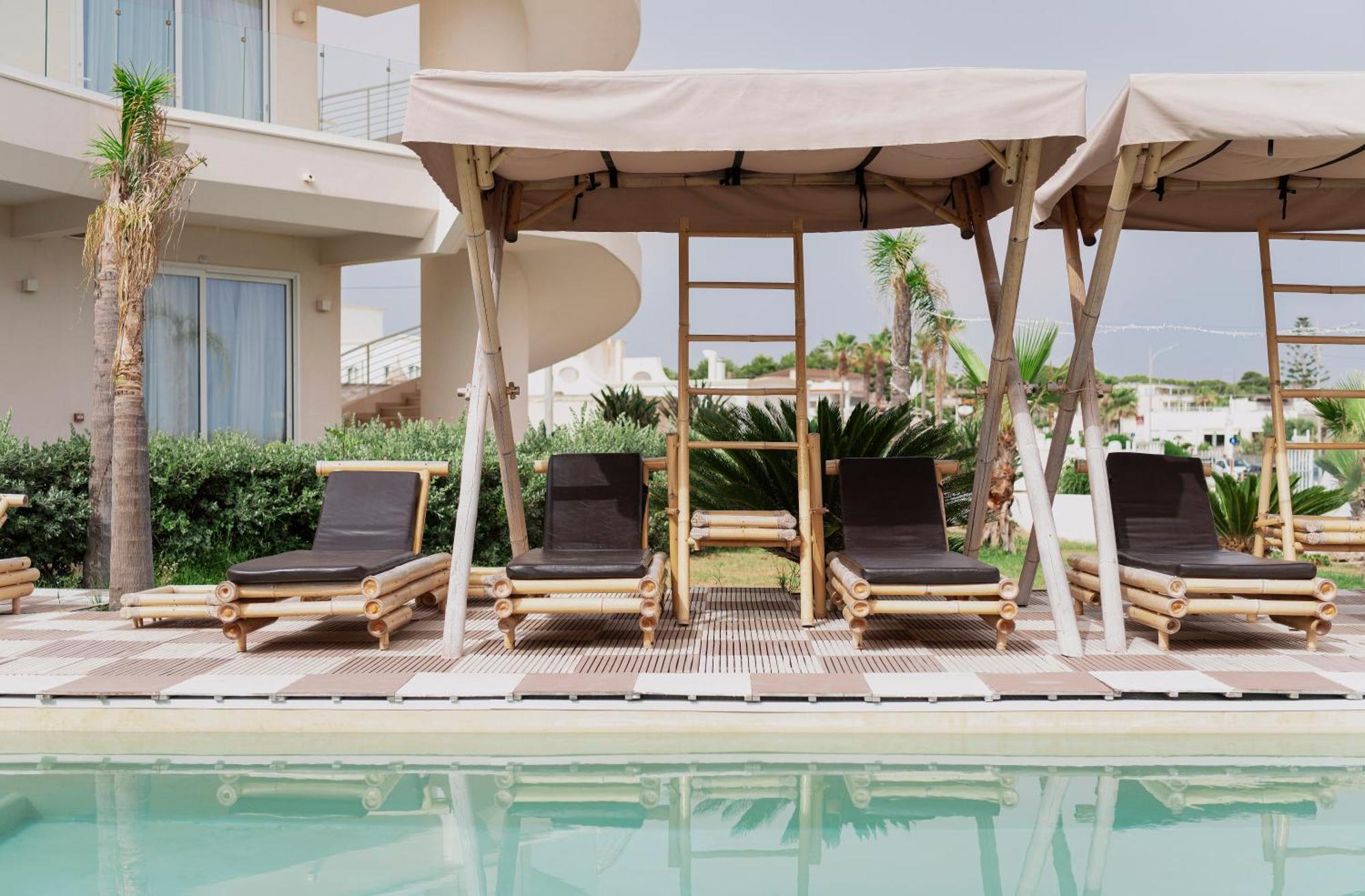Jonium Hotel - Amazing Sea View And Swimming Pool Pulsano Exterior photo